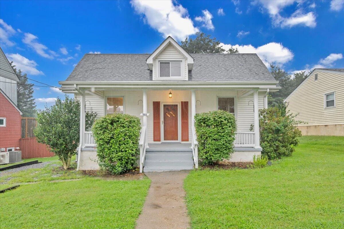 14 Carrollton AVE