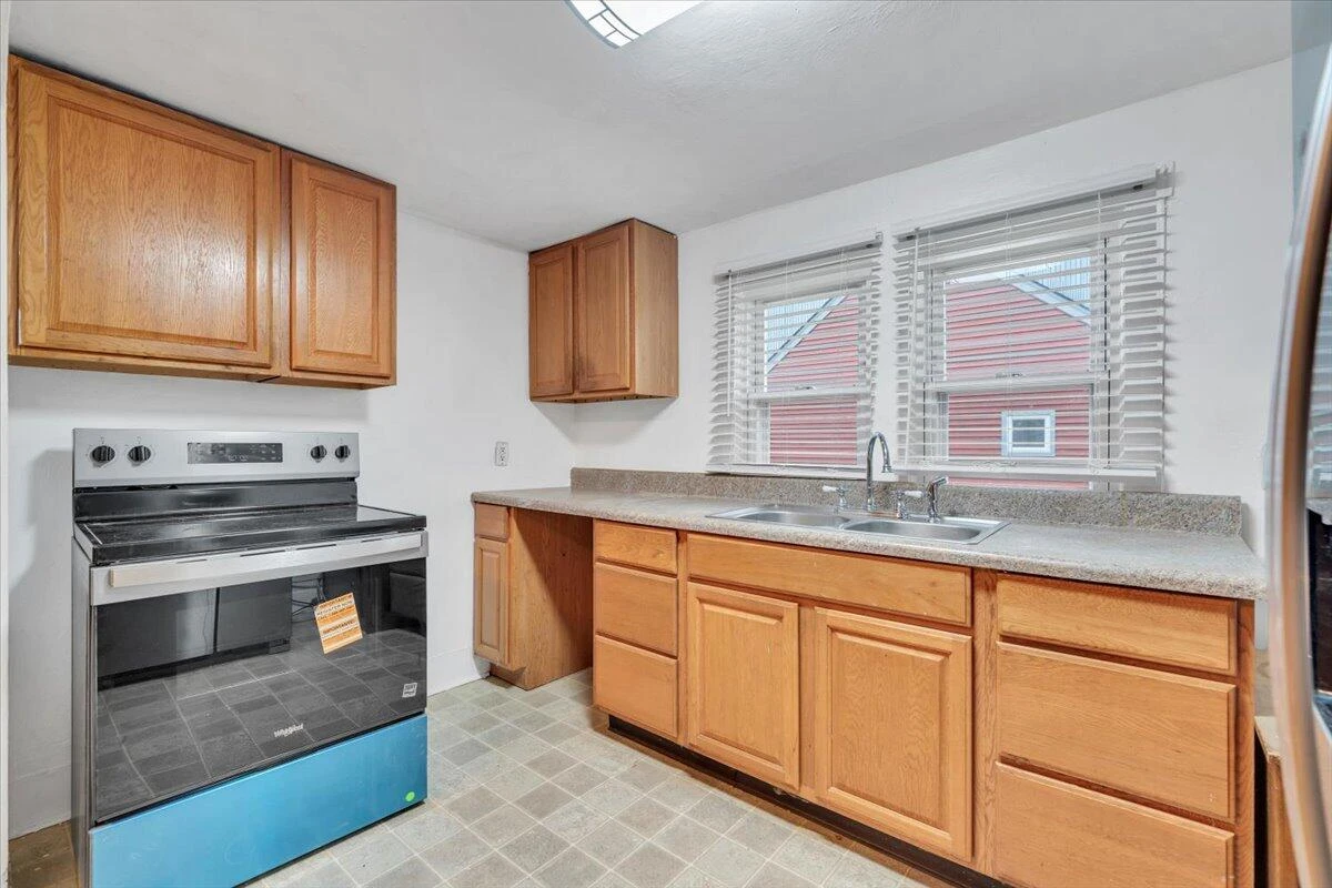 14 Carrollton AVE - Photo 10