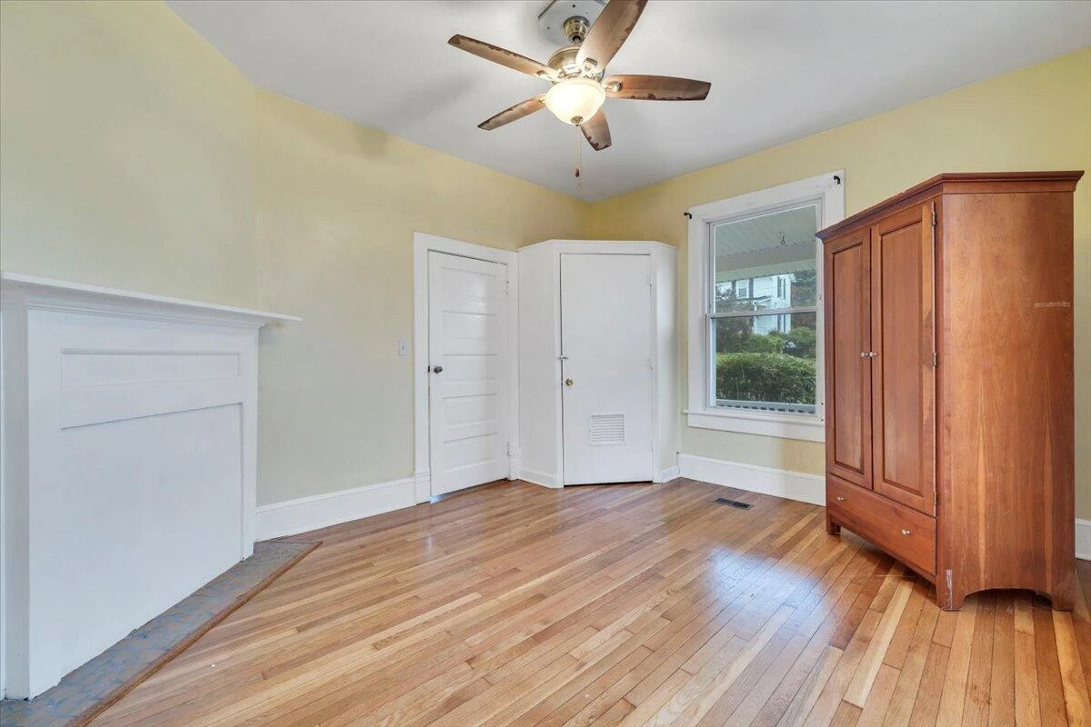 14 Carrollton AVE - Photo 18