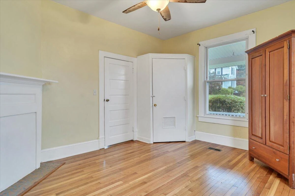 14 Carrollton AVE - Photo 19
