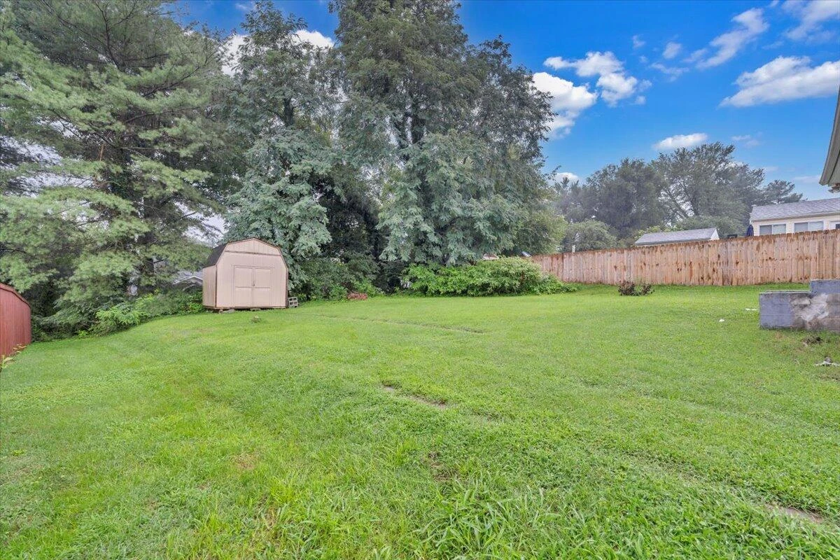 14 Carrollton AVE - Photo 37
