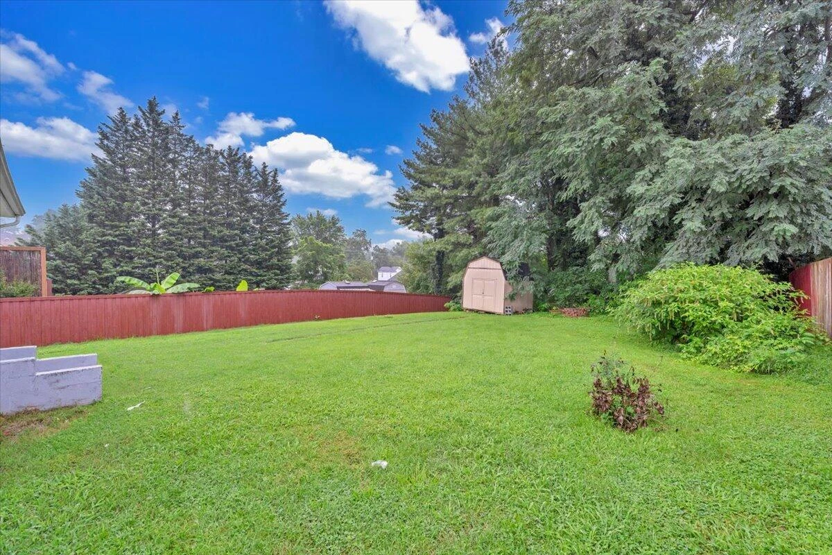 14 Carrollton AVE - Photo 38