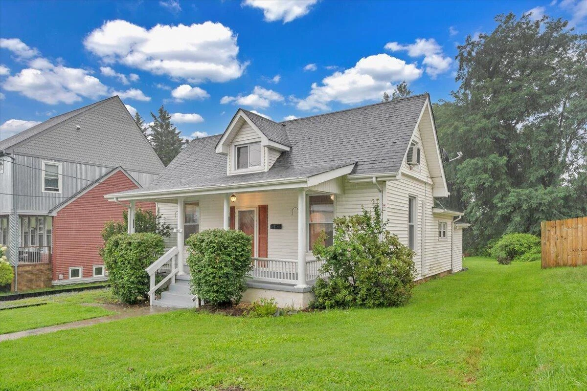 14 Carrollton AVE - Photo 46