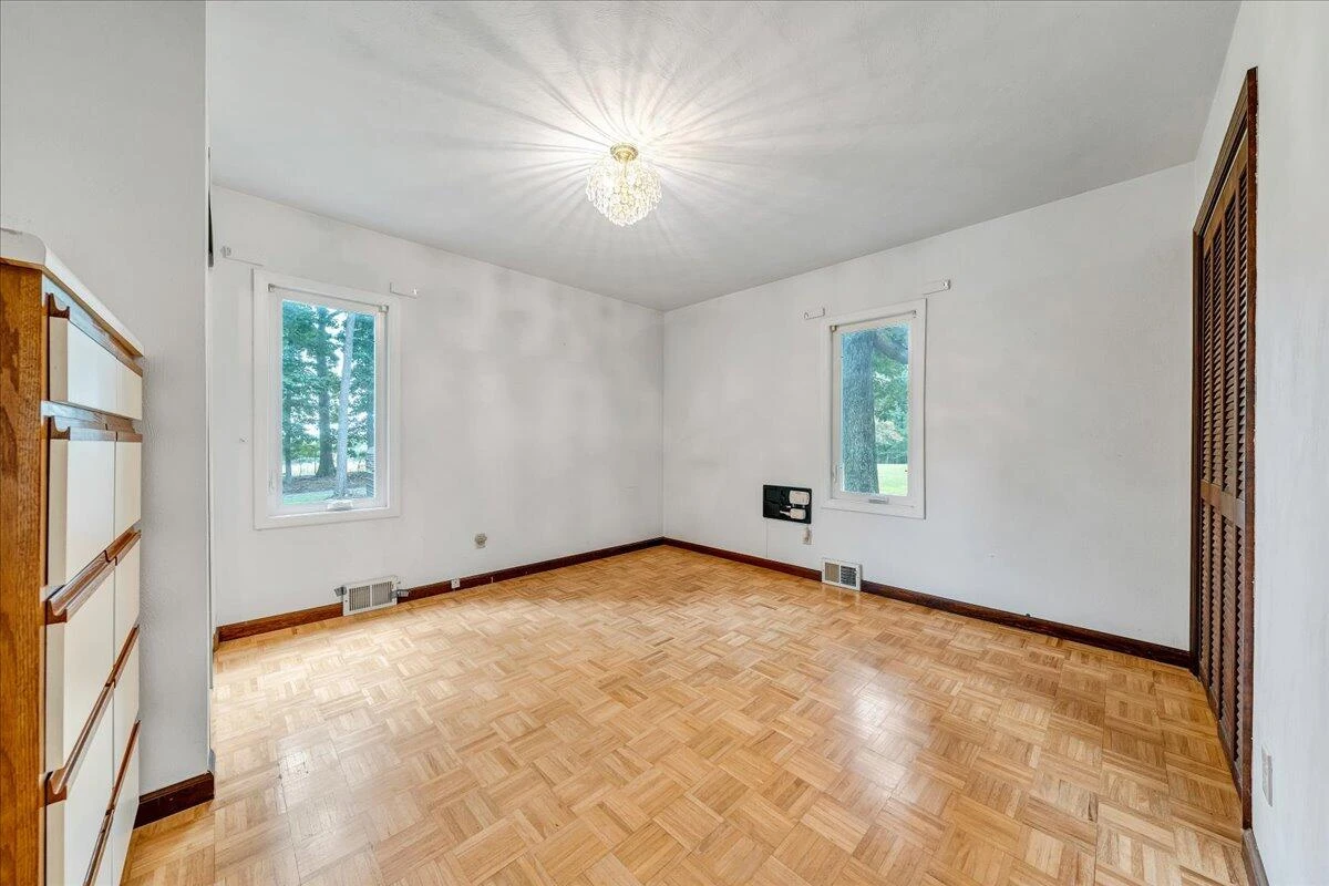 1075 Lovely Valley RD - Photo 19