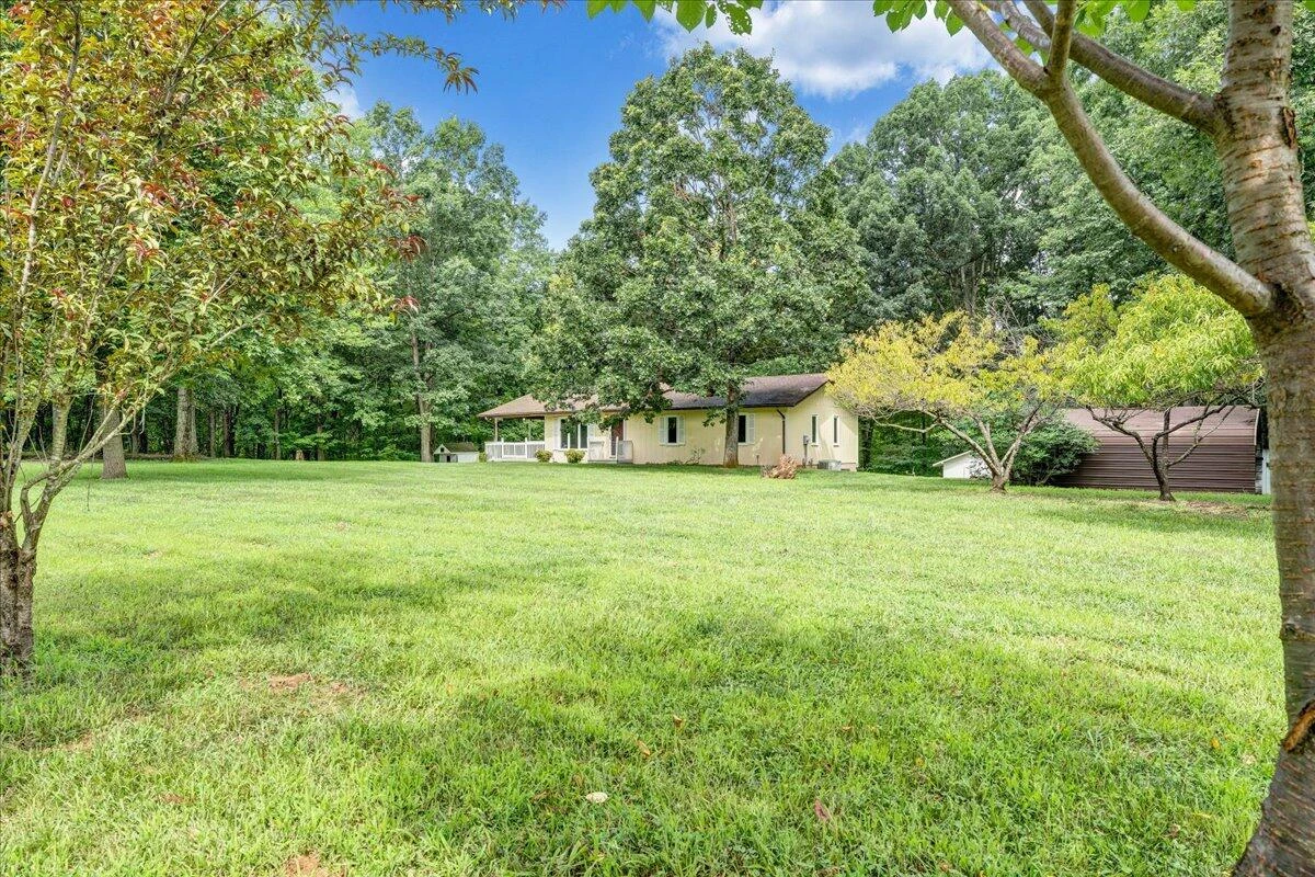 1075 Lovely Valley RD - Photo 39