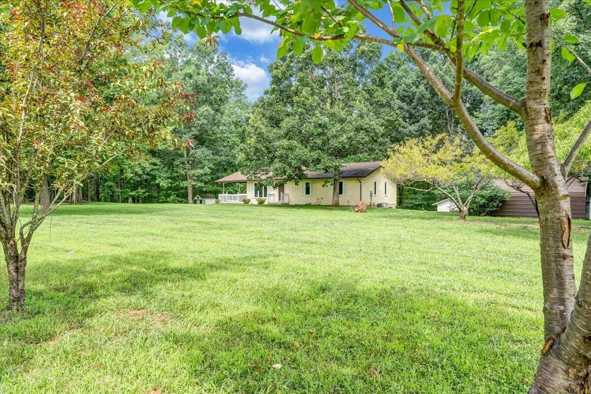 1075 Lovely Valley RD - Photo 41