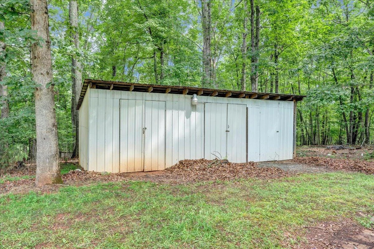 1075 Lovely Valley RD - Photo 44