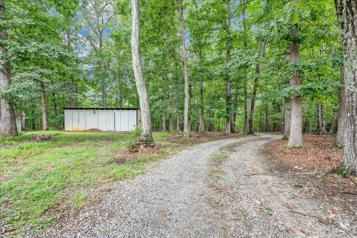 1075 Lovely Valley RD - Photo 57