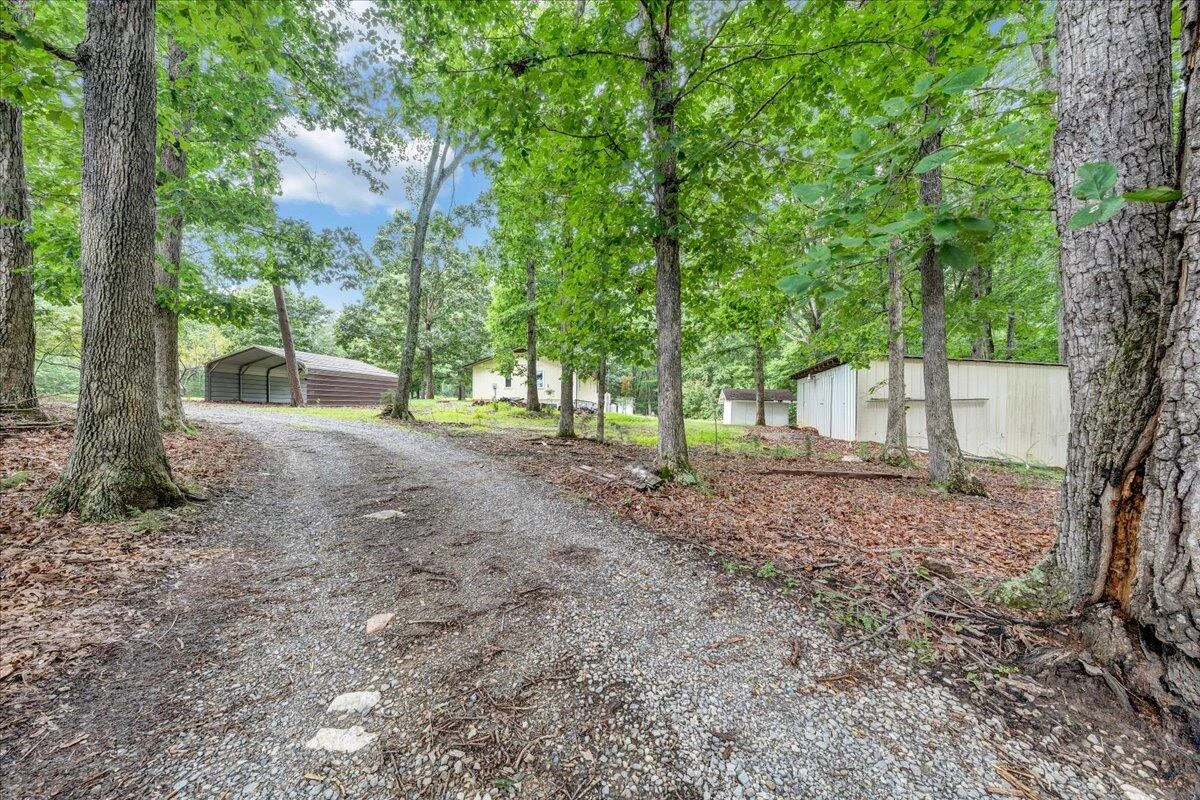 1075 Lovely Valley RD - Photo 58