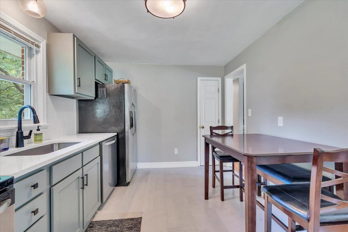 4129 ALLEGHANY DR - Photo 10