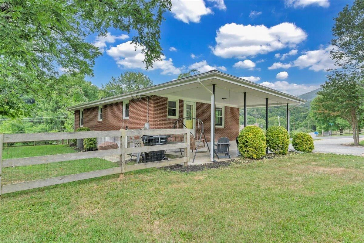 4129 ALLEGHANY DR - Photo 35