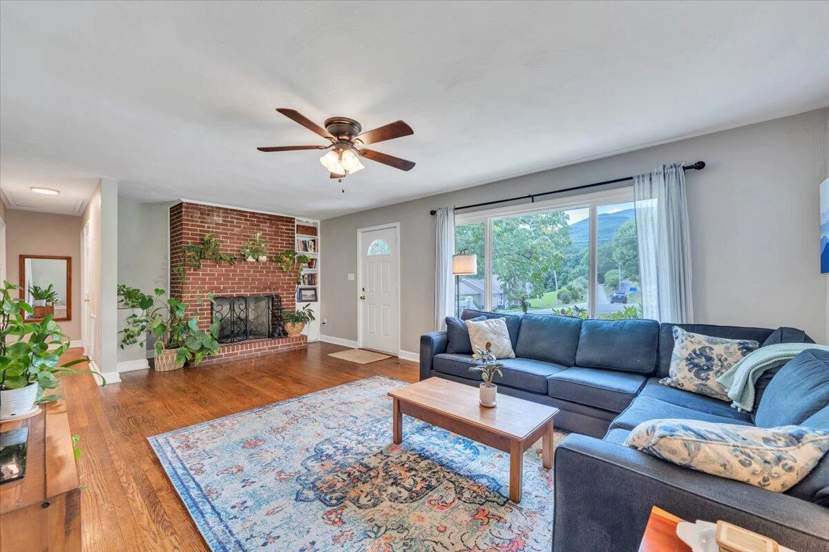 4129 ALLEGHANY DR - Photo 6