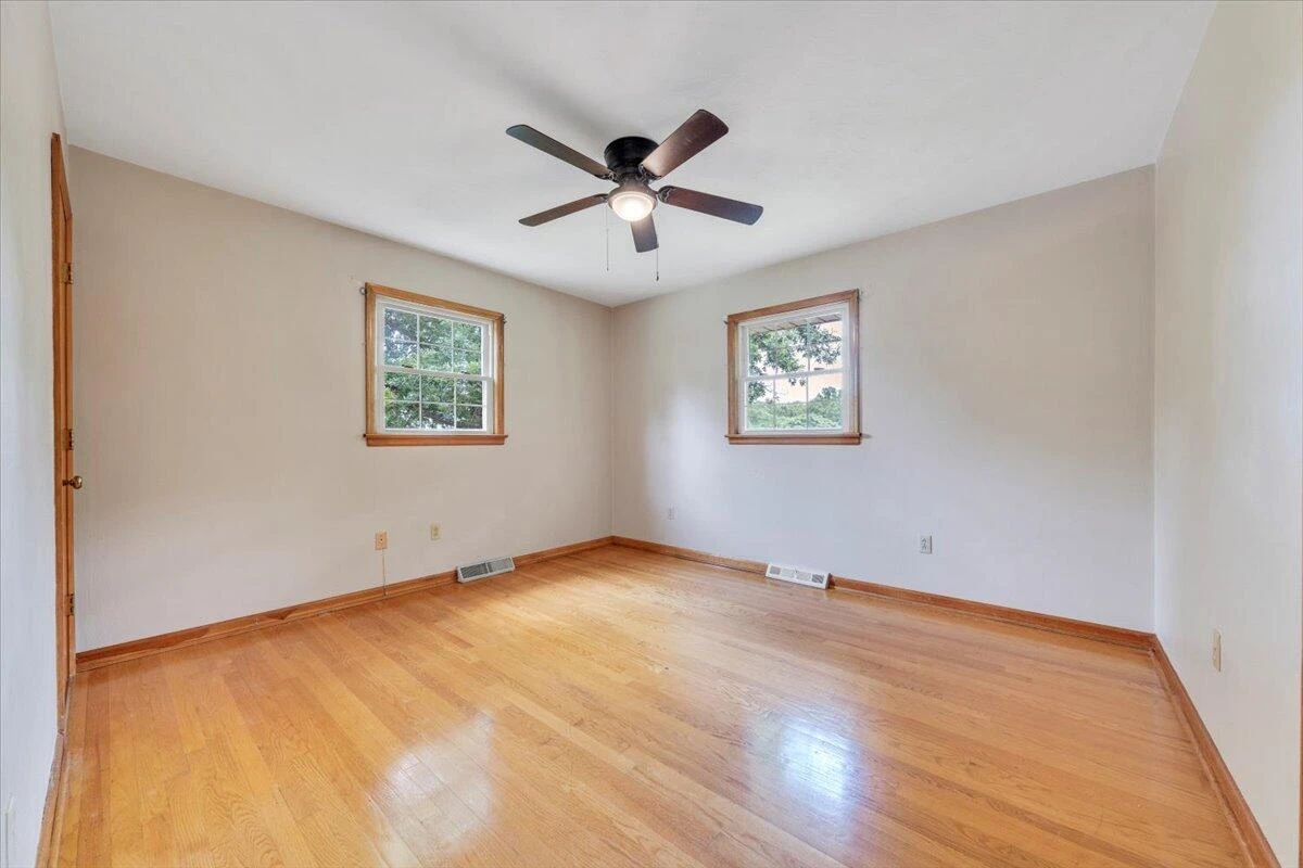 4774 Northwood DR - Photo 18
