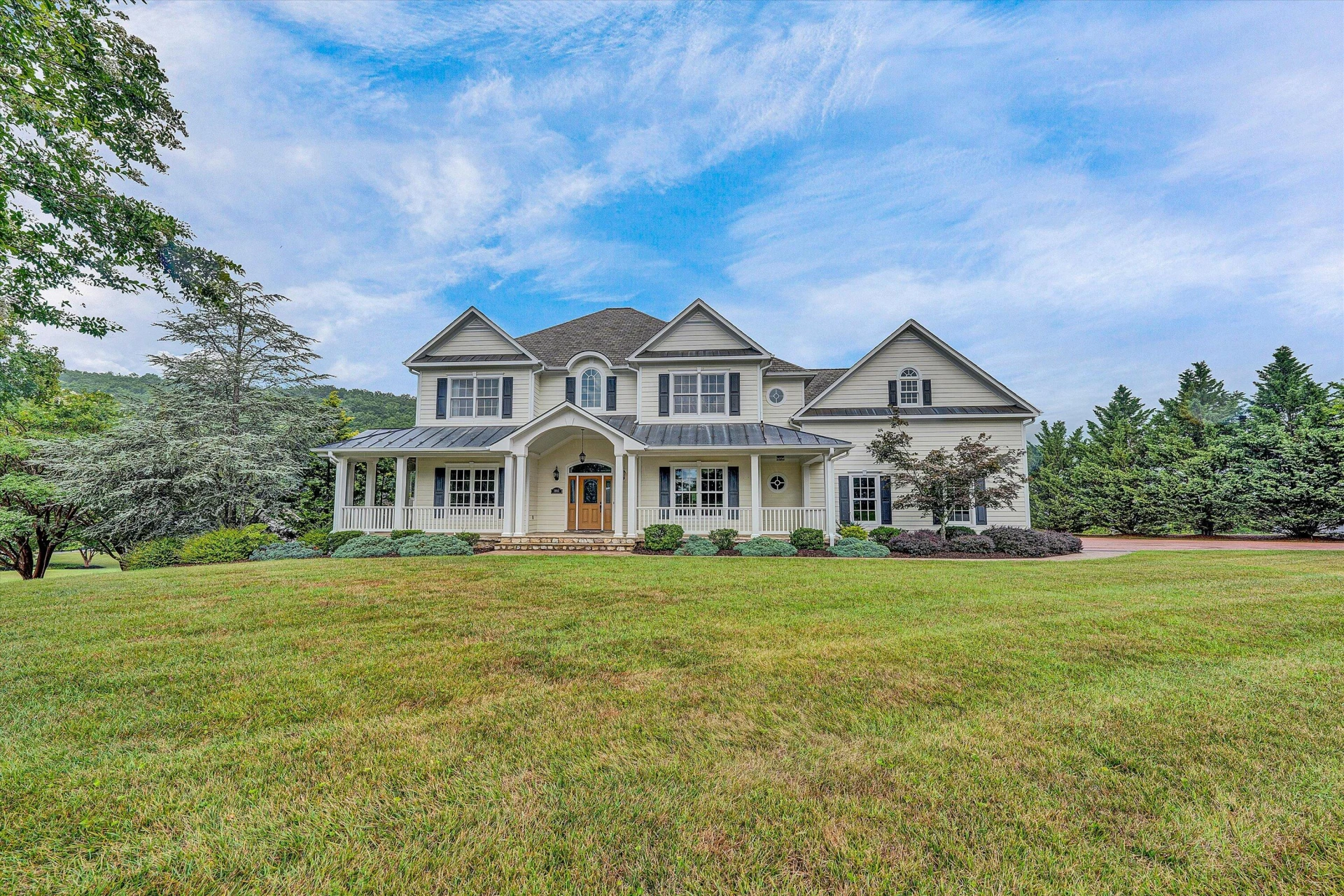 3845 Eagle Crest DR - Photo 3