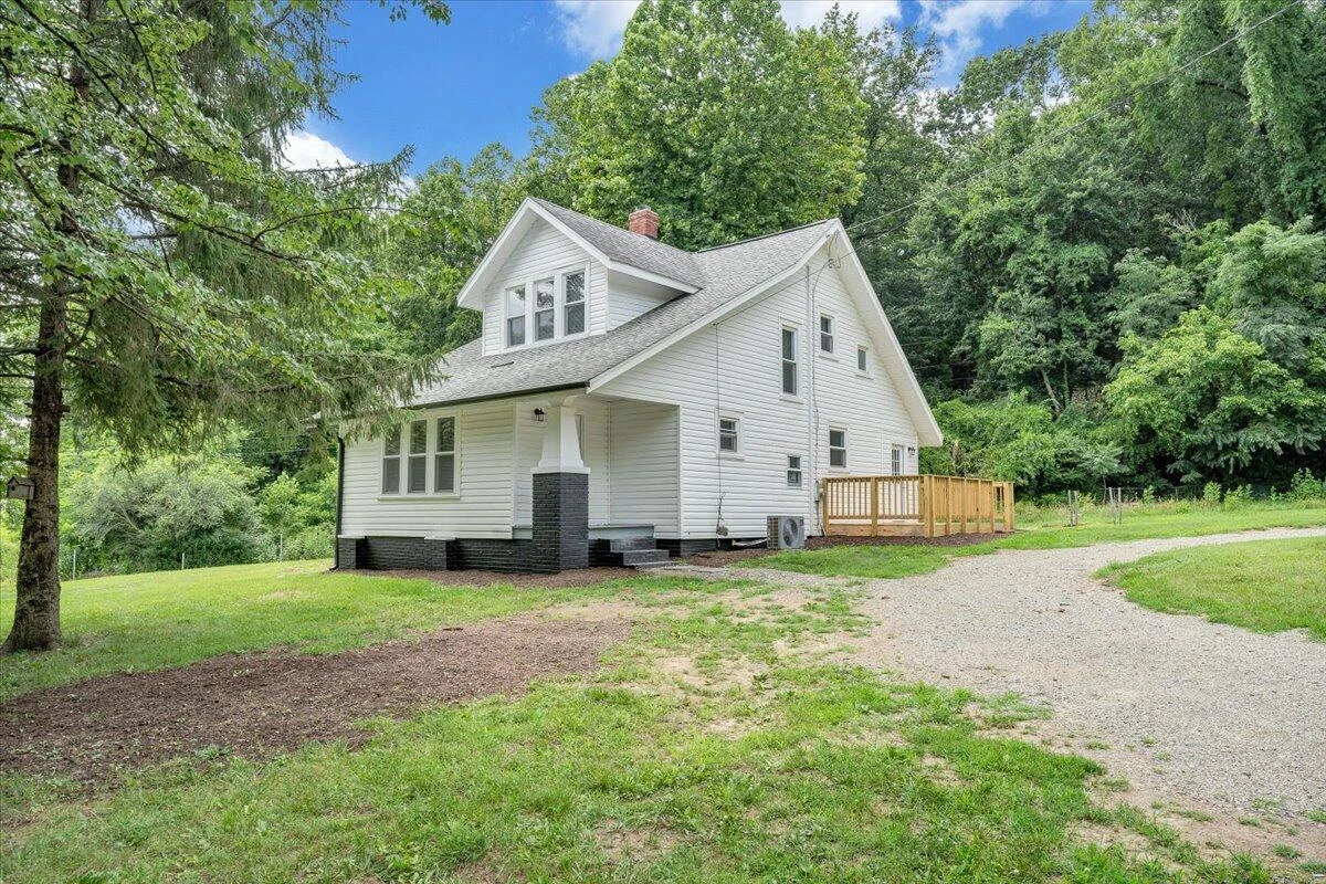 14739 Lynchburg Salem