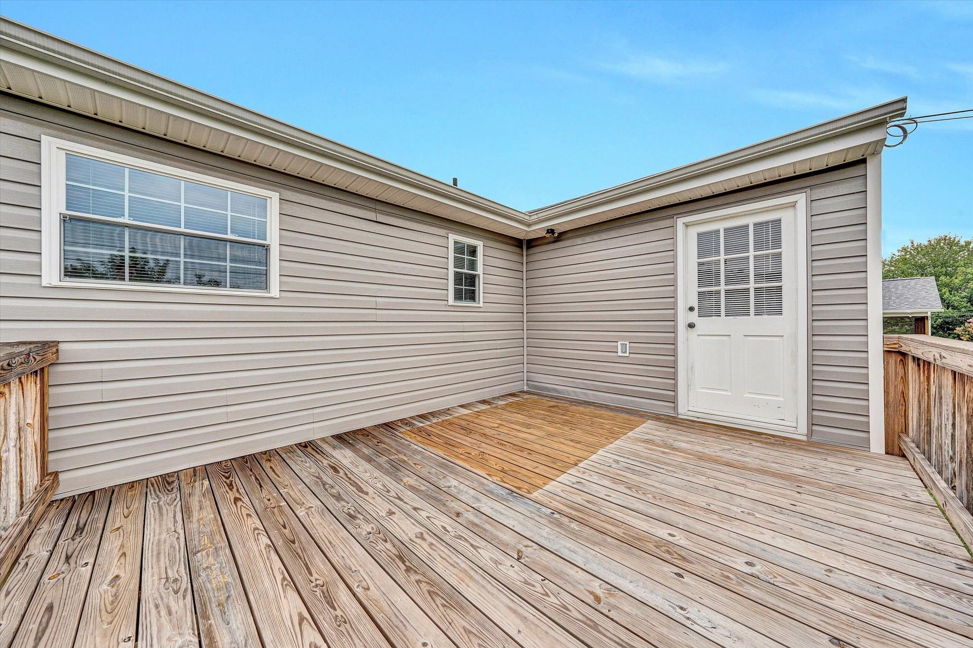 4332 Cordell DR - Photo 18
