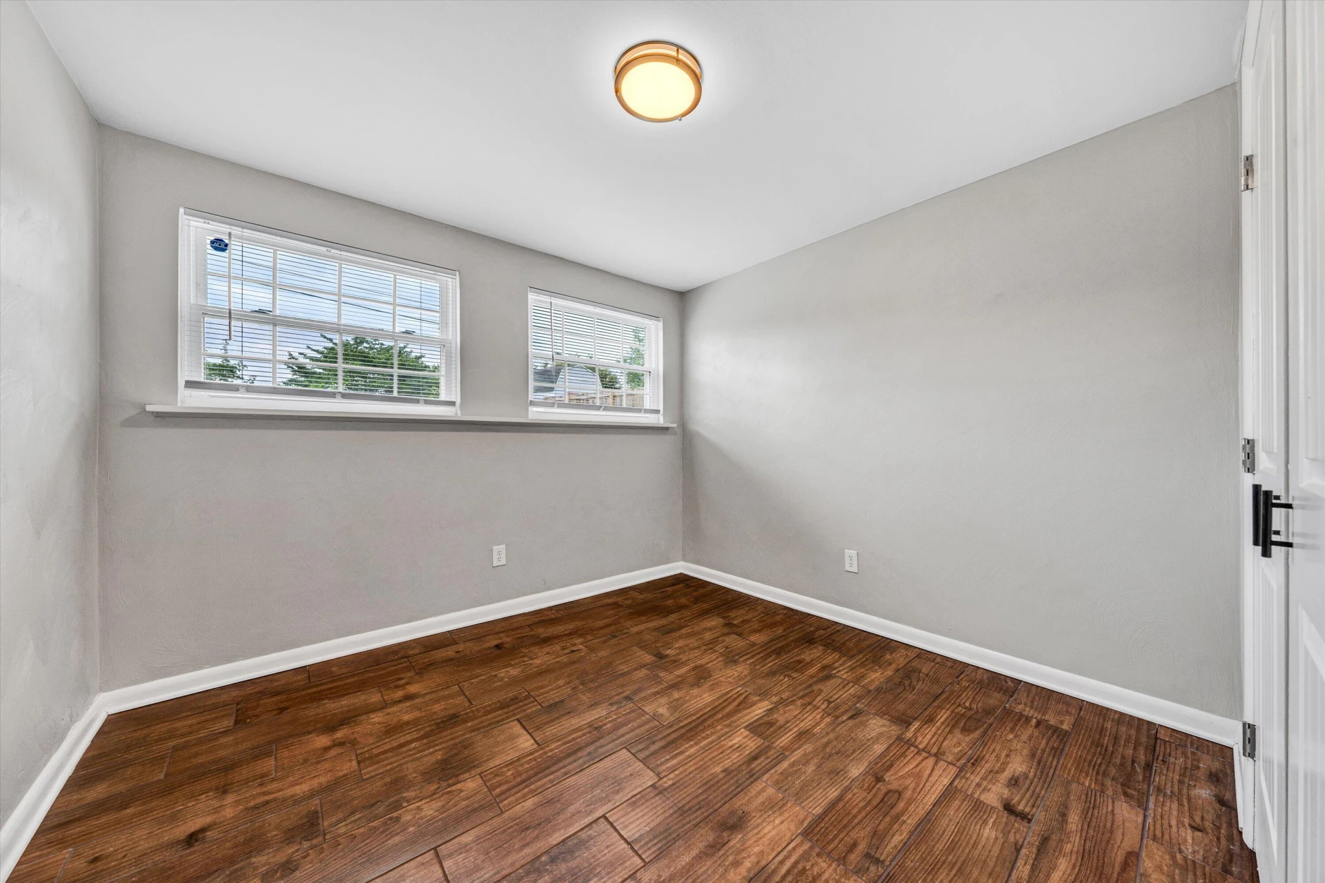 4332 Cordell DR - Photo 32