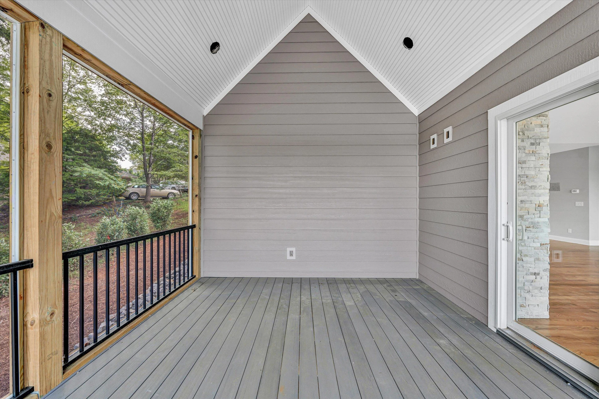 341 Chestnut Pointe DR - Photo 33