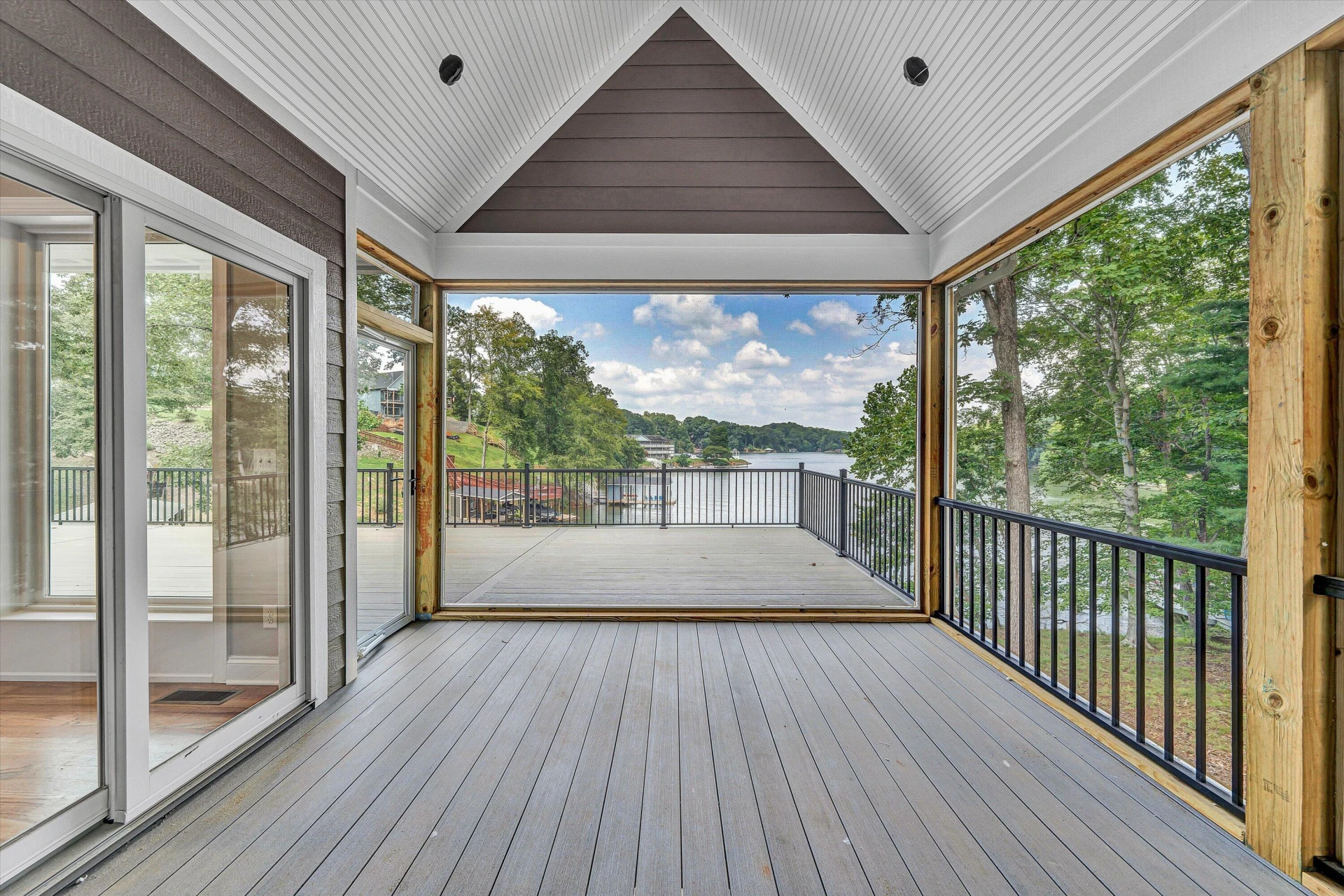 341 Chestnut Pointe DR - Photo 34