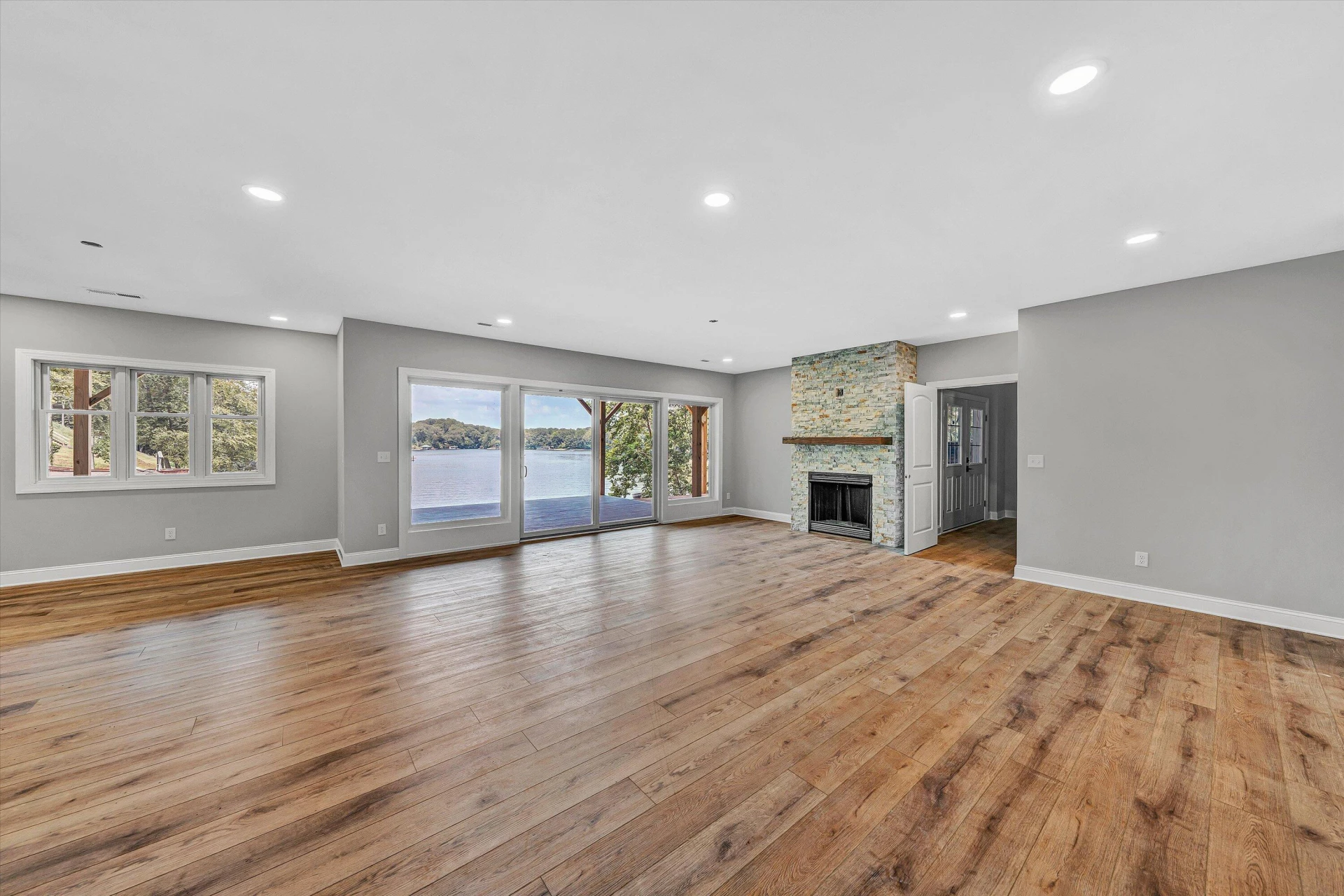 341 Chestnut Pointe DR - Photo 36