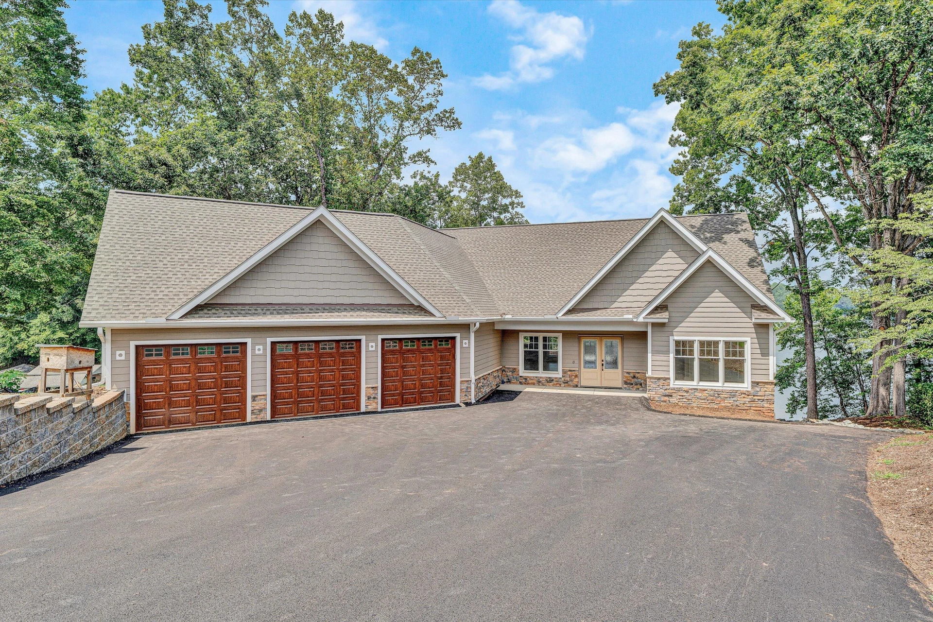 341 Chestnut Pointe DR - Photo 4
