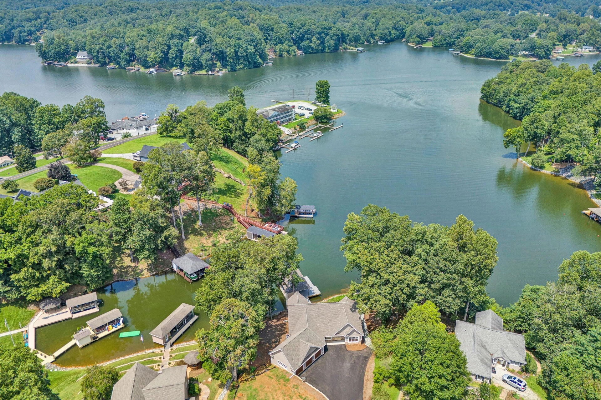 341 Chestnut Pointe DR - Photo 63