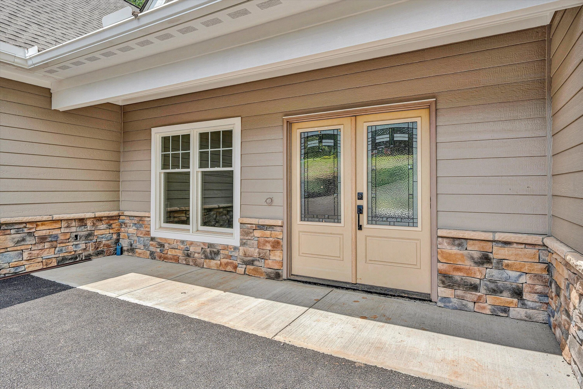 341 Chestnut Pointe DR - Photo 7