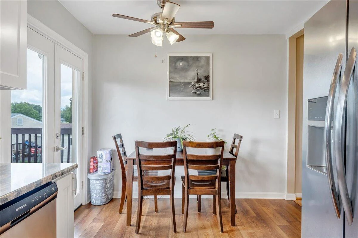 8575 Brubaker DR - Photo 11
