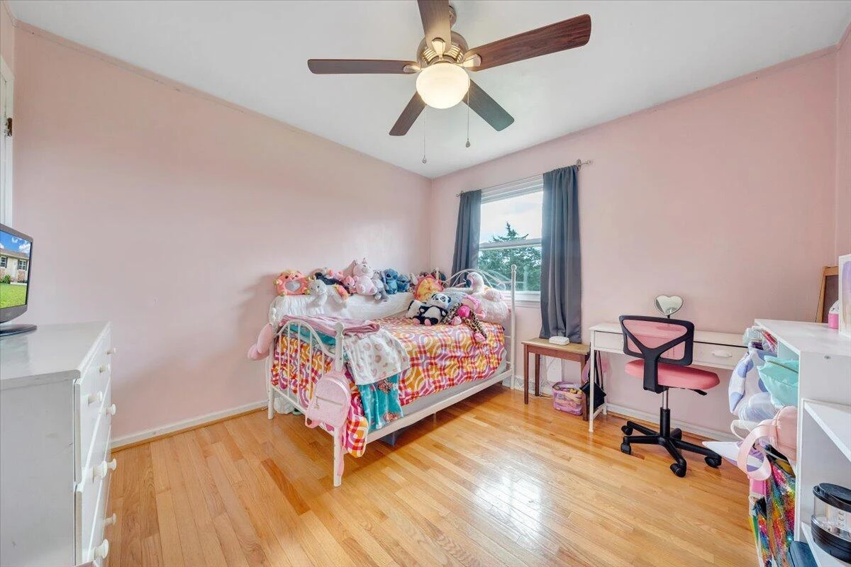 8575 Brubaker DR - Photo 18