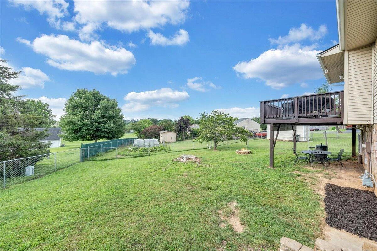 8575 Brubaker DR - Photo 26