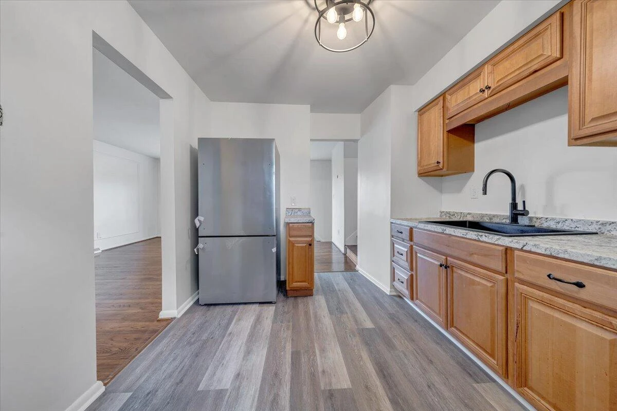 3820 Green Spring AVE - Photo 10