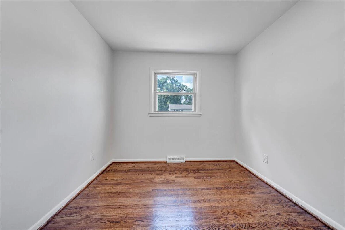 3820 Green Spring AVE - Photo 17