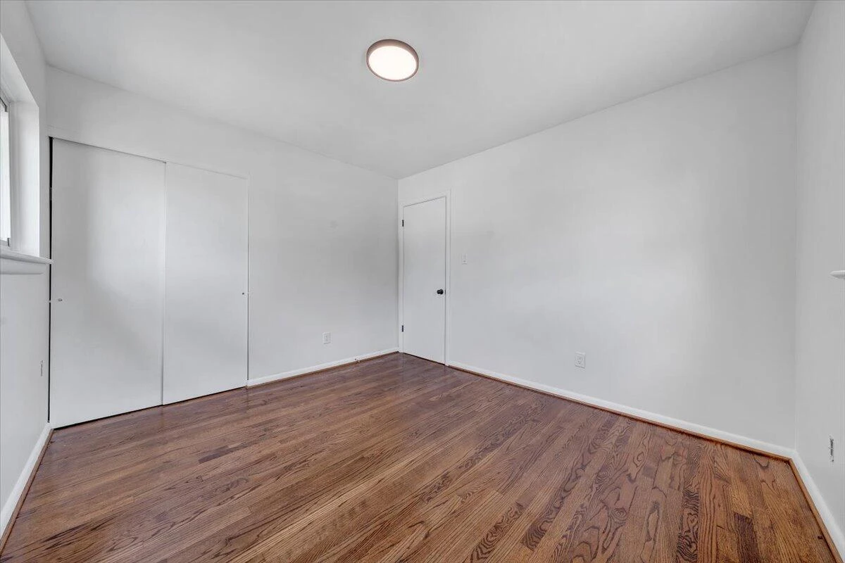 3820 Green Spring AVE - Photo 19