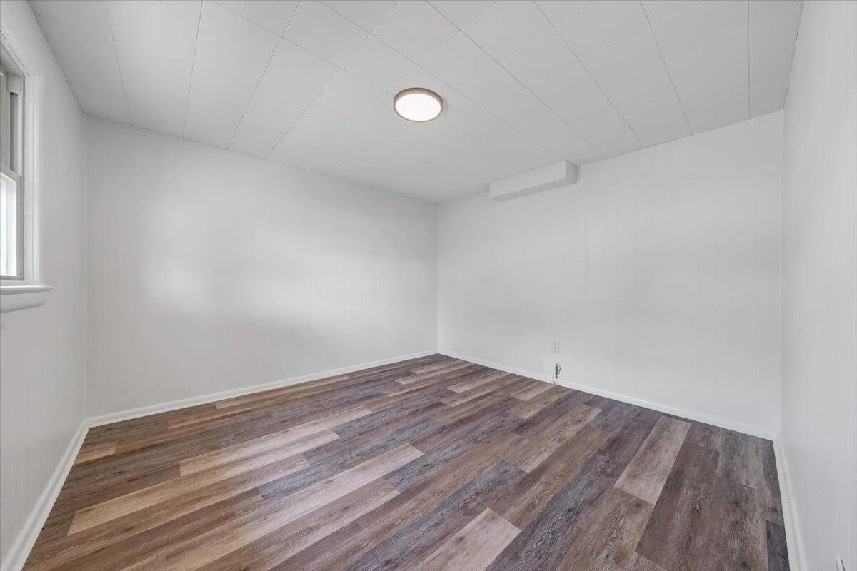 3820 Green Spring AVE - Photo 21