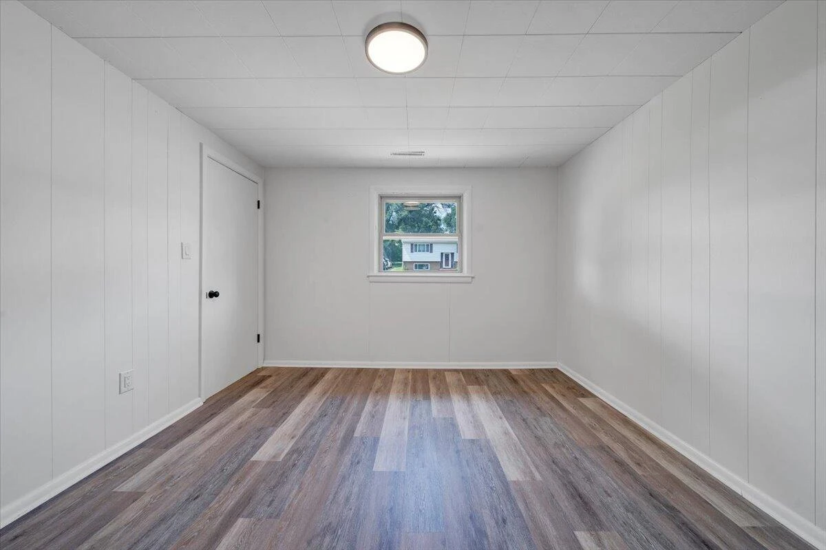 3820 Green Spring AVE - Photo 23