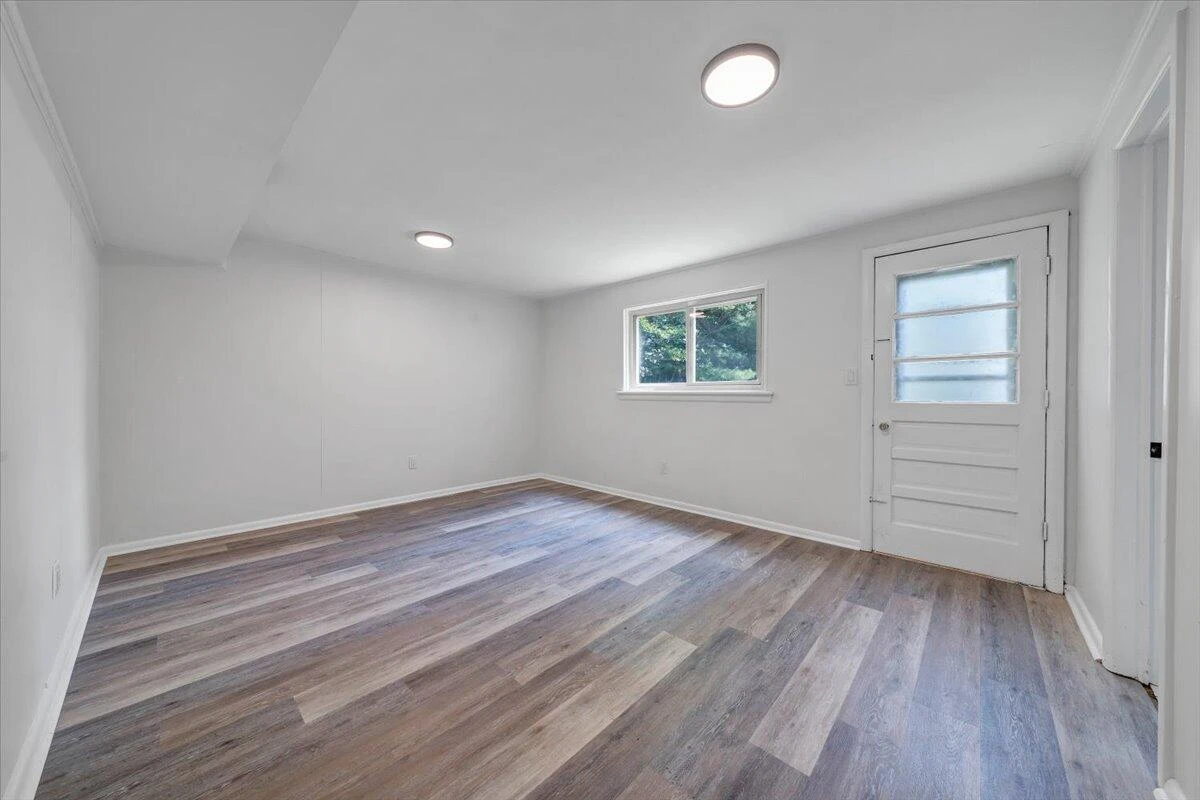 3820 Green Spring AVE - Photo 24