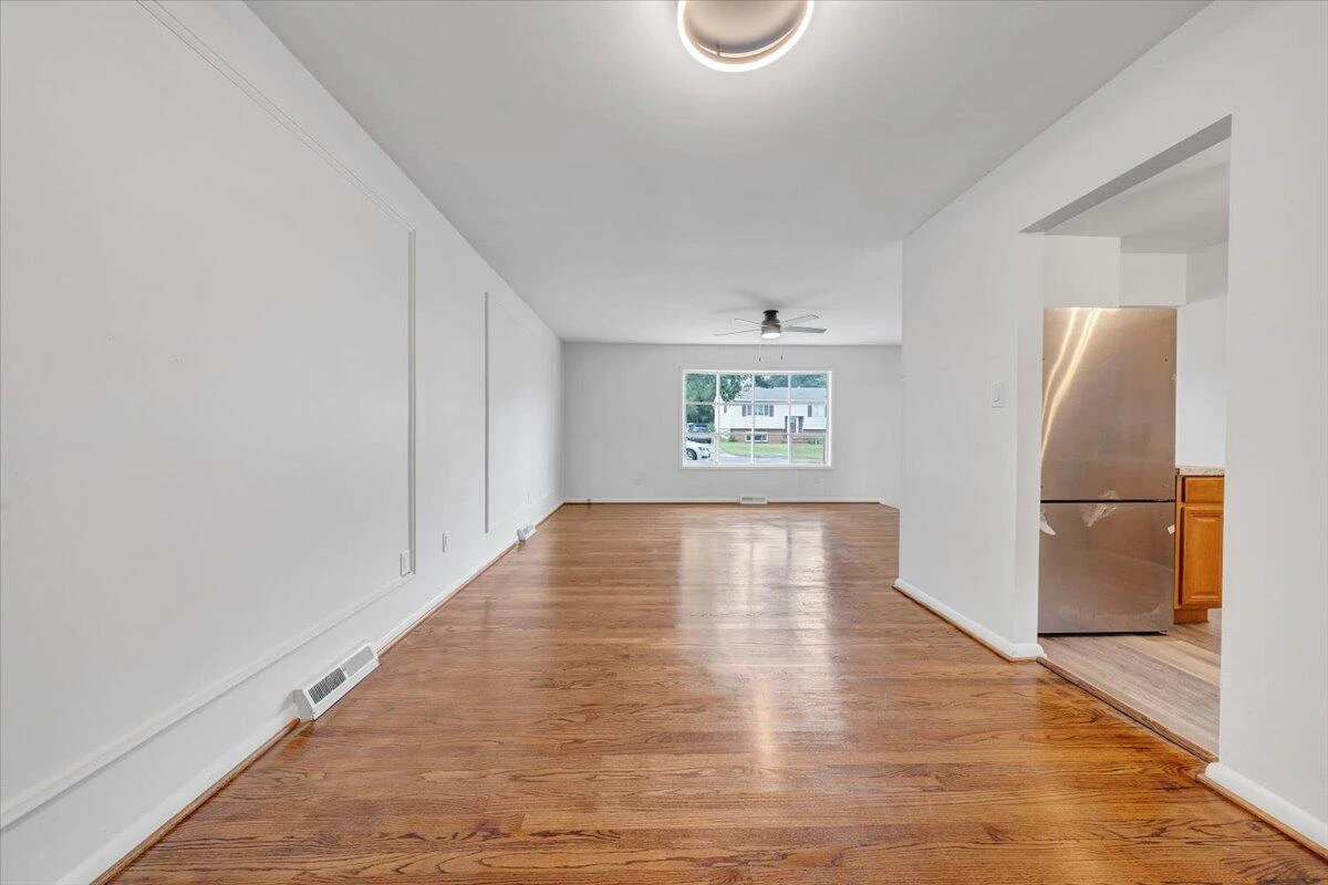 3820 Green Spring AVE - Photo 6