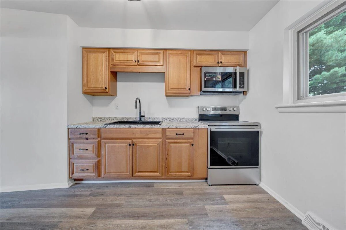 3820 Green Spring AVE - Photo 9
