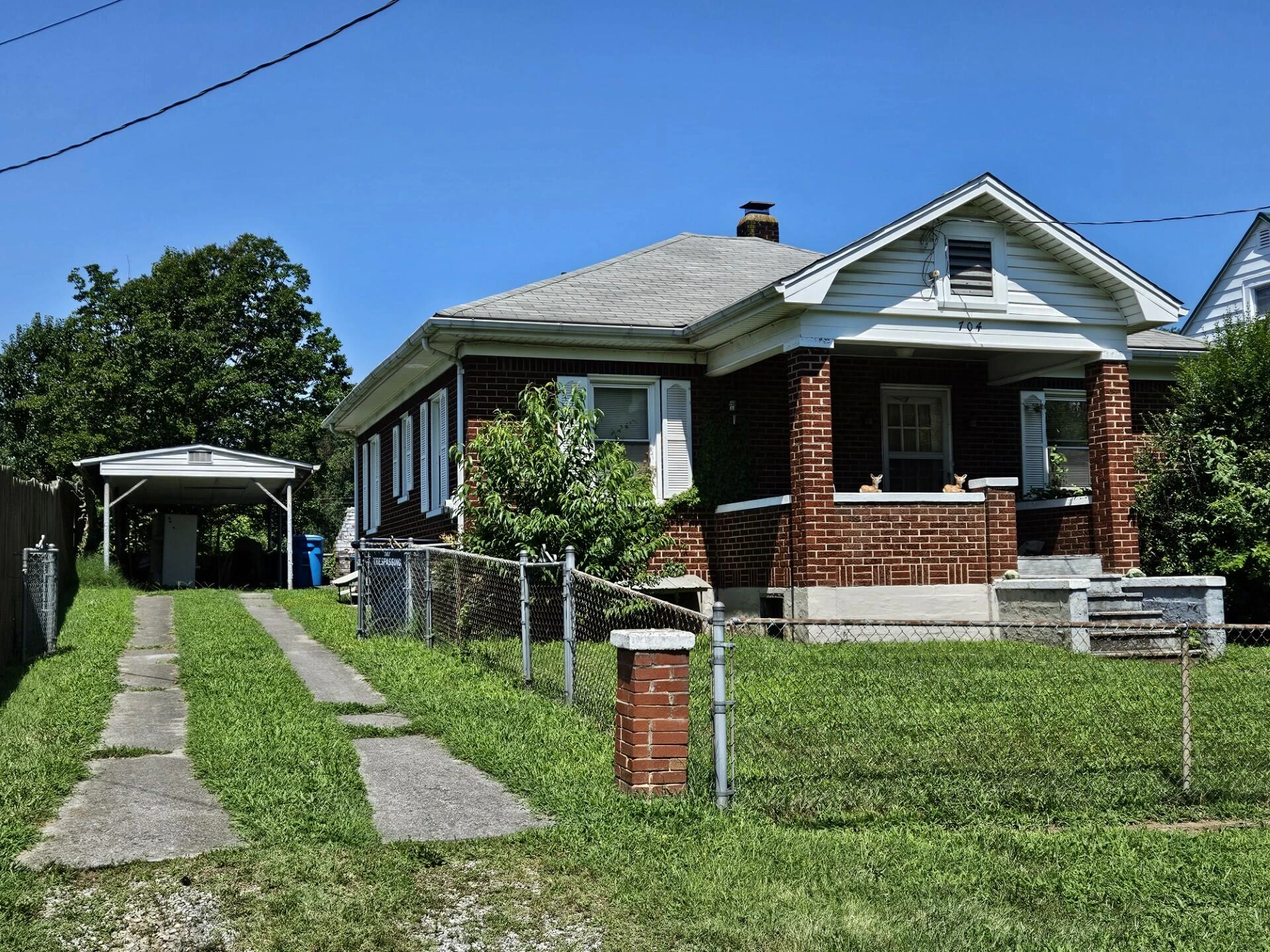704 Midway ST