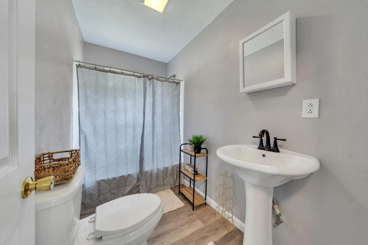 2116 Staunton AVE - Photo 15