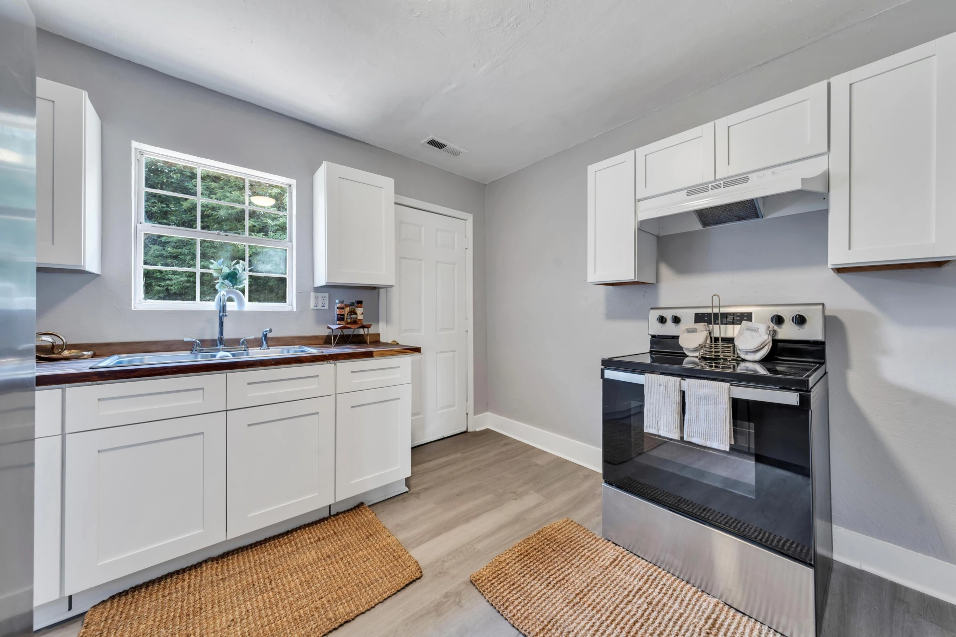 2116 Staunton AVE - Photo 18