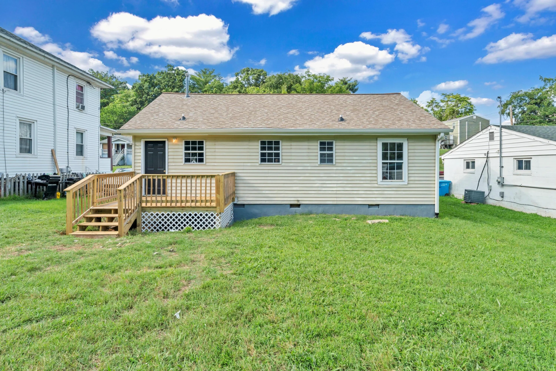 2116 Staunton AVE - Photo 28