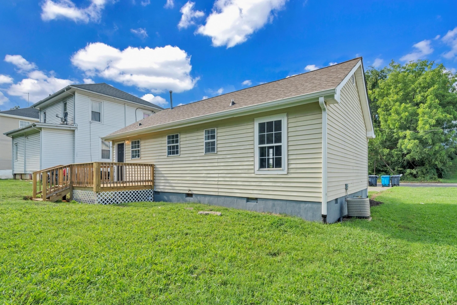 2116 Staunton AVE - Photo 32