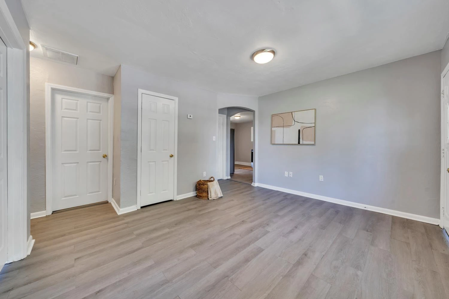 2116 Staunton AVE - Photo 4