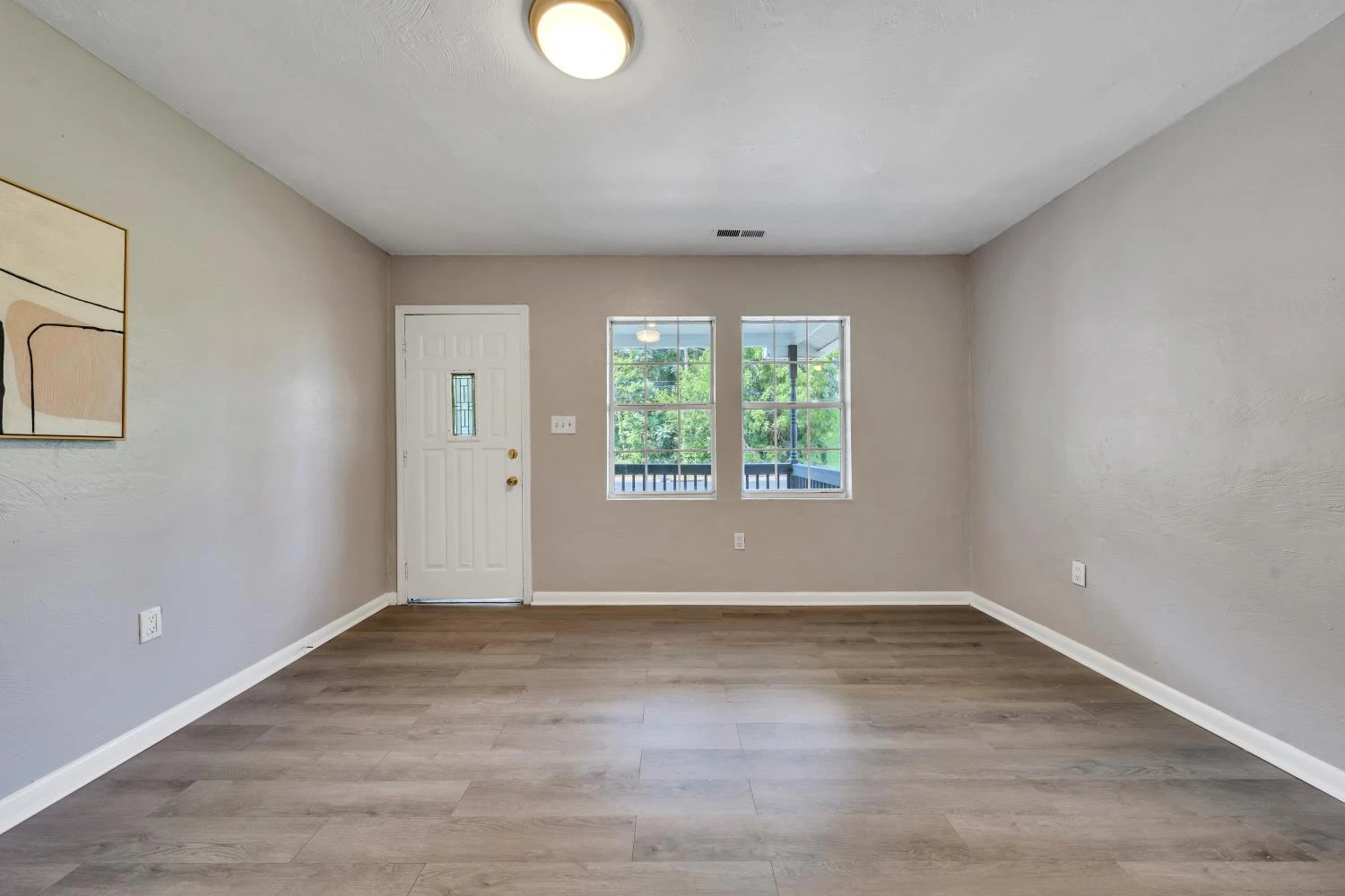 2116 Staunton AVE - Photo 5
