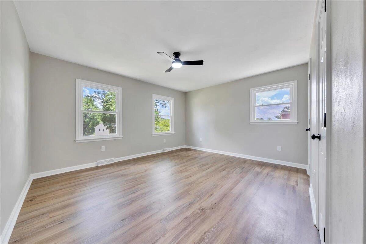 2640 Tulip LN - Photo 21