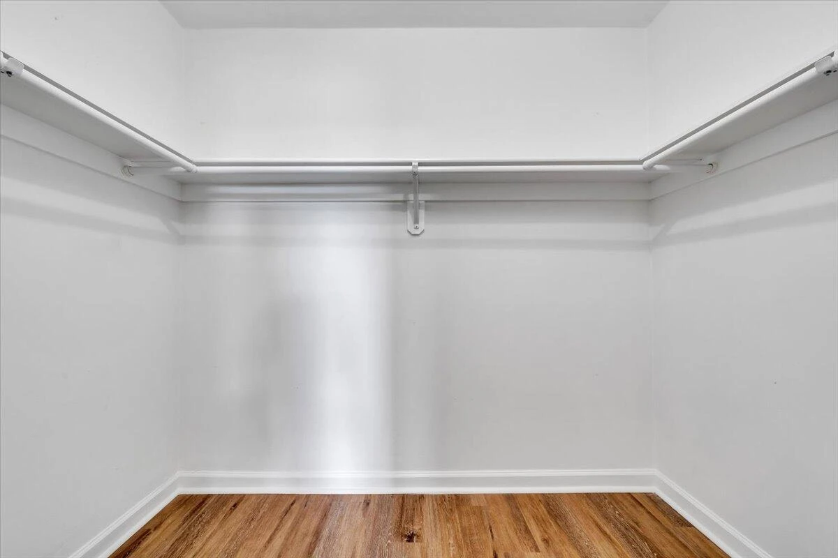 2640 Tulip LN - Photo 23