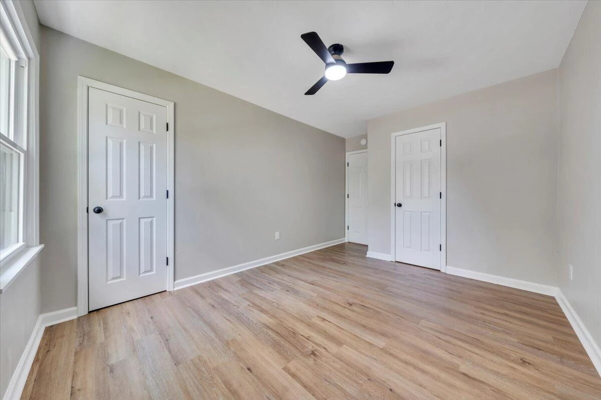 2640 Tulip LN - Photo 24
