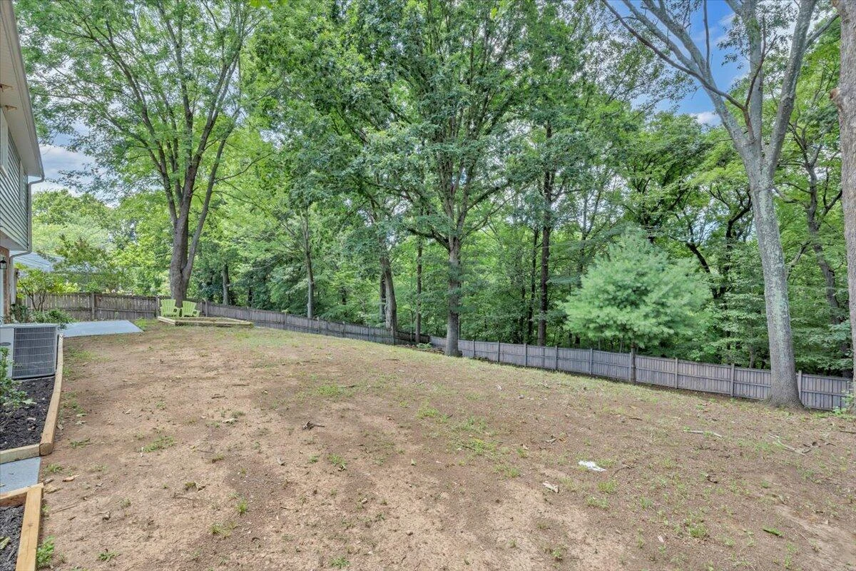 2640 Tulip LN - Photo 34