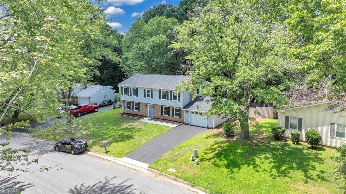 2640 Tulip LN - Photo 48